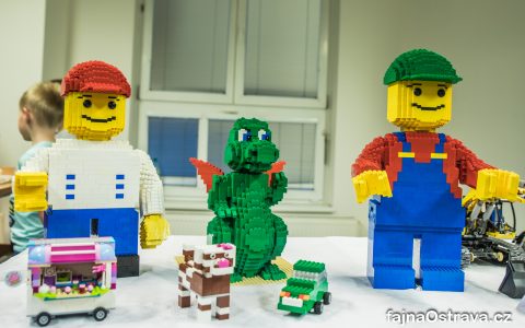 V Porubě se koná interaktivní výstava Lego modelů  [fotoreport]