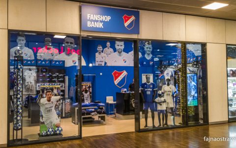 Baník otevřel na Karolíně nový fanshop
